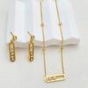 Moda requintado titânio aço brincos três diamantes deslizante luxo senhoras colar pulseira terno nicho design high-end