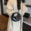 A bolsa plissada popular para axila deste ano para mulheres, novo estilo 2026, com laço, elegante, de ombro único, transversal, bolsa de bolinho da moda