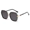 Estilo Coreano Estilo de Lujo Ligero Protector Solar a Prueba de Rayos UV Fresco y Dulce Artefacto sin Manchas con Diamante Centelleante Enganche para Fotos para Hombres y Mujeres