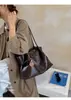 Bolso retro de alta gama para mujer, tendencia otoño/invierno 2026, bolso de hombro versátil con tacto lujoso, bolso tote de gran capacidad