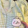 Pijama Lindo Estilo Japonés para Mujer, Nuevo de Verano con Mangas Cortas y Shorts Ropa de Casa para Estudiantes, Conjunto de Chaqueta Exterior de Oso Autocrítico a Cuadros