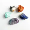 Venta al por mayor Piedras Crudas de Cristal Natural 2-5 cm Piedras Crudas Mixtas Piedras Minerales para Aromaterapia Adornos de Cristal de Colores en Stock Venta al por mayor