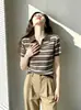 2026 Novo Verão Estilo Coreano Tricô Manga Curta Casual Único e Bonito Top de Moda High-End para o Dia a Dia Emagrecedor