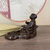 Quemador de incienso de reflujo de escritorio de monje de latón inserto de incienso de arte de ajedrez de monje novicio de latón mascota de té decoración de arte de té adornos artesanales
