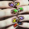 Uñas Postizas Estilo Chica Hot Europea y Americana Cuadradas Cortas Estampado de Leopardo Diseño Estampado de Patrón de Estrellas de Colores Pegatinas de Uñas para Uñas Postizas