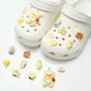 Zapatos Croc 2025 Accesorios Sencillos Ins Corazón Girly Zapatos Croc Hebillas de Zapatos Lindas de Gama Alta Versátiles Flores para Zapatos