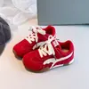 Zapatillas infantiles de bloques de color estilo coreano, nuevo modelo otoño 2026, zapatillas deportivas ligeras para niños, zapatillas casuales para niñas