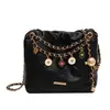 Bolso Cubo de Cadena con Patrón de Diamantes para Mujer, Nuevo Estilo de Commuter de Nicho, Bolso de Hombro Cruzado de Moda, Color Plateado