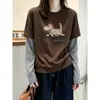 Camiseta de Algodão Puro Falsa Duas Peças Patchwork Listrado Manga Longa Feminina Outono Solta Emagrecedora Camada Base Top Estiloso Cor de Café