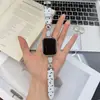 [Correa de Reloj] Adecuada para Correa de Reloj Apple S12iwatch, Patrón de Estrella en Espiral con Brillo Fino, Superficie Brillante, Correa de Reloj Versátil para Mujer