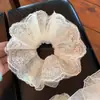 Anillo para el cabello con encaje de perla para intestino grueso ~ Cuerda para el cabello con bola baja de encaje suave con bordado de súper hada blanca, flor para el cabello