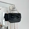 Bolsas de Luxo para Mulheres 2026 Primavera Novo Estilo Bolsa de Ombro para o Dia a Dia Moda Simples Design de Nicho Bolsa de Ombro Único Transversal