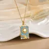 Colgante de Moda Europea y Americana Personalizado Nicho Acero Inoxidable Chapado en Oro de 18K Vintage Original Nuevo Colgante de Carta del Tarot