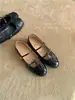 Sapatos Mary Jane de Couro Envernizado com Salto Escondido Estilo Francês, Nova Versão Coreana Primavera 2026 Sapatos para o Dia a Dia com Tira em T para Mulheres