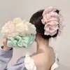 Popular pinza para el pelo de tela esponjosa con encaje de estrellas y lazo de gasa de burbujas, pinza de garra extragrande para recogidos en la parte posterior de la cabeza