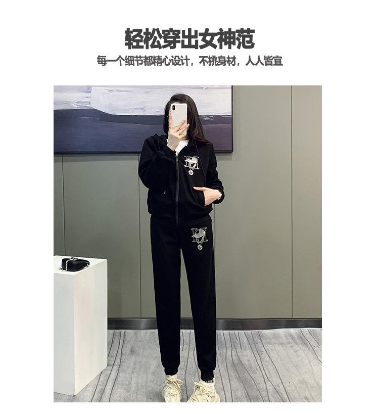 跨境淘货源分销2024秋冬季新款街头潮流减龄小个子爆款欧货网红款运动套装休闲运动气质休闲时尚流行新款秋装秋装女装时尚套装套装女装秋季套装女套装女女士运动服女装两件套套装卫衣套装休闲套装秋季套装女装时尚套装盐系休闲套装女装2024百搭设计感小众洋气欧货阿里国际站跨境采购Cross-border, shopping source, foreign trade, export, distribution 2024 fall, winter, new, street trend, explosive, European goods, network red, sportswear, leisure sports, temperament leisure, fashion popular, new autumn wear, autumn women's wear, fashion suit, women's wear, women's wear, women's wear, women's sportswear, women's two-piece, hoodie suit, casual suit, autumn suit, women's wear, Fashion suit salt department, casual suit women's dress, Ali International Station, cross-border procurement
