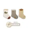 Calcetines para Bebé para Otoño e Invierno, Engrosados y Cálidos, Calcetines para Recién Nacido con Aberturas Amplias, Sin Costuras y que No Aprietan las Piernas, Calcetines de Algodón de Caña Media para Niños