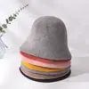 Sombrero de pescador de cubo estilo japonés y coreano para primavera y otoño, sombrero de pescador femenino, color sólido, todo a juego, sombrero tipo cubeta, circunferencia de cabeza grande, adelgazamiento facial, pequeño, moda, venta al por mayor