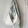 Bolso de mano moderno y versátil con forma de dumpling para mujer, nueva colección 2026, bolso de hombro cruzado, bolso de axila simple y elegante, adecuado para ventas transfronterizas