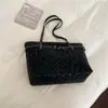Bolso de mujer transfronterizo de gran capacidad, nueva colección otoño 2026, bolso de hombro versátil y a la moda, bolso tote moderno y casual para el trabajo y el uso diario