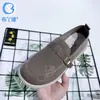 Zapatos de mujer al por mayor transfronterizos para primavera y otoño, zapatos tradicionales de tela de Pekín, tejido fly-knit transpirable, suela suave, sin cordones, zapatos cómodos para madres