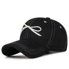 Nueva gorra de béisbol de bloques de color para mujer con lazo bordado tridimensional, moderna y versátil para primavera y otoño, sombrero para el sol al por mayor