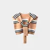 Chal de punto a rayas de moda para mujer Versátil Ropa exterior de primavera y otoño Camisa Nudo en el hombro Capa para habitación con aire acondicionado Fino