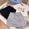 Saia Infantil Estilo Coreano 2026 Verão Nova Saias para Bebê Menina Versátil Moda Mini Saia Evasê