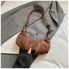 Bolsa Croissant Fosca de Grande Capacidade Nova Bolsa de Ombro Casual Textura Retrô Feminina Bolsa Transversal Casual para o Dia a Dia Tendência