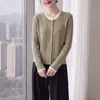 Nueva Colección Otoño/Invierno 2026: Cárdigan de Punto Retorcido con Bloques de Color y Mangas Largas para Mujer, con Cuello Redondo y Diseño de Falso Dos Piezas