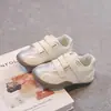 Tênis de Treino Estilo Coreano para Meninas 2026 Primavera e Outono Novos Tênis Infantis com Solas Macias, Sapatos Esportivos Respiráveis, Sapatos Casuais para Menininhas