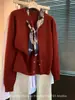 Suéter de punto popular estilo vintage con cuello de corbata azul marino de Guangzhou Thirteen Rows, un top sofisticado para mujer, colección Otoño 2026