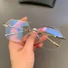 Novos Óculos Sem Aro com Armação Meia-Lua Retrô Tendência com Aro Dourado para Homens e Mulheres, Adequados para Lentes de Grau ou Sem Grau, Anti-Luz Azul