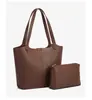 Bolso de Hombro Versátil de Gran Capacidad, Estilo Nuevo, Retro, Casual, para Viajes Diarios, Personalizado, Moda para Mujer, Color Sólido, Textura de Alta Calidad