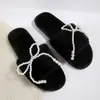 Otoño 2026 Nuevas Pantuflas de Piel Tallas Grandes para Mujer Suela Plana Felpa Flor Correa Única de Algodón para Interior Venta al por Mayor