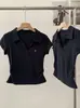 Camiseta de Manga Corta con Cuello Polo Omalai para Mujer Primavera y Verano Nuevo Estilo Plisada Cintura Ajustada Top Corto 5978