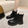2026 Nuevas Botas Martin Estilo Británico para Mujer Botines Otoño/Invierno Suela Gruesa de Moda Casual Versátil Piel Suave Estilo Callejero