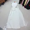 Nanyou Europeo y Americano Vietnamita Nicho Diseño de Alta Gama Arrugado Elegante Delgado Sin Mangas Vestido Vestido Falda Larga