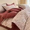 Juego de cuatro piezas estilo vintage de algodón cepillado Clase A, sábana y funda de edredón de algodón grueso para otoño, venta al por mayor de ropa de cama Nantong
