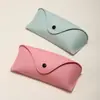 25 Novos Modelos 302 Estojo para Óculos com Botão de Pressão Padrão Lichia Pequena, Estojo Resistente à Pressão para Óculos de Sol, Bolsa Macia, Pode Ser Impresso com Lo