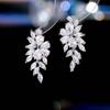 S925 prata agulha nicho design luz francesa brincos de moda de luxo high-grade super flash diamante zircão brincos folha de árvore