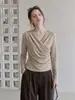 Camiseta de manga larga con cuello en V cruzado color avena estilo francés para mujer, colección otoño 2026, adecuada tanto para usar como prenda interior como exterior, top elegante