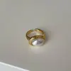 Anillo de Oro de Forma Especial con Perlas Barrocas de Lujo Ligero y Alta Gama para Mujer con Anillo de Moda Único y Exquisito