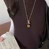 Collar de Cuerda Trenzada con Piedra Pequeña para Mujer, Cadena para Clavícula Estilo Chino Nuevo Retro, Accesorio Largo Colgante para el Cuello con Manchas