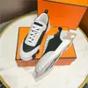 Estação Europeia Novos Tênis Esportivos Casuais Sapatos de Corrida com Cadarço Plano Bloqueio de Cores da Moda Respiráveis Confortáveis Leve Luxo Tênis Masculinos