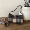 Bolso Grande de Moda Informal a Cuadros Transfronterizo para Mujer 2026 Invierno Estilo Coreano Nicho Estilo Universitario