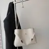 Bolso de axila Kelly retro y casual para mujer, nueva colección 2025, lujo ligero, diseño de nicho, sensación de alta gama, bolso tote cruzado para mujer