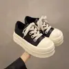 Zapatos de caña alta estilo británico para mujer, nuevo modelo primavera y otoño 2026, zapatillas de moda con plataforma que aumentan la altura, botines cortos, zapatos chunky peculiares y lindos