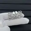 Pendientes cuadrados huecos de Luo Europa y Estados Unidos comercio electrónico transfronterizo joyería lujo gama alta nicho diseño moda una generación de cabello