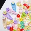 Popular Flor de Cinco Pétalos de Color Sólido 3D para Uñas, Lindo y Versátil Clip para Uñas y Cabello DIY Arte de Uñas Materiales Artificiales Venta al por Mayor